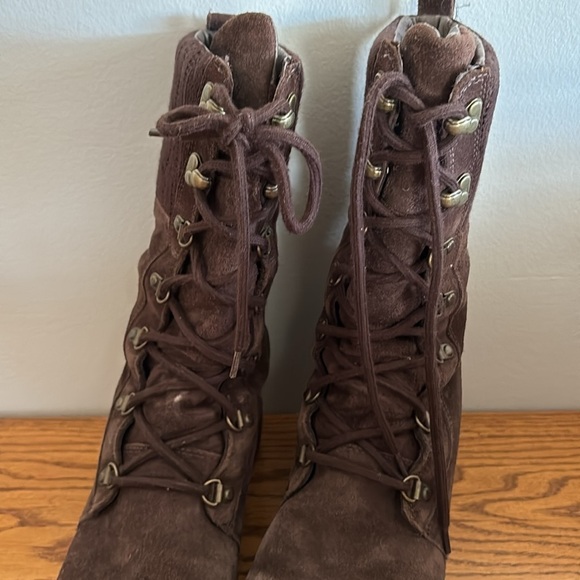 The North Face Women's Primaloft 200 Gram Insulated Boots - Picture 4 of 9